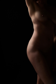 Fine-art-Nude-by-Louisville-boudoir-photographer-ben-marcum